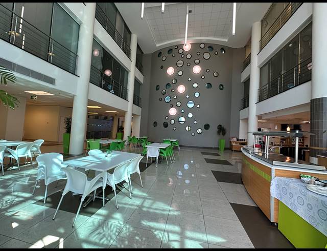 492M² OFFICE TO LET IN SANDTON CENTRAL